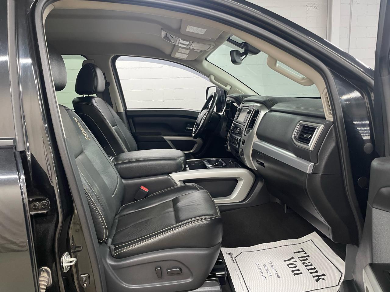 2019 Nissan Titan Pro-4X Photo34