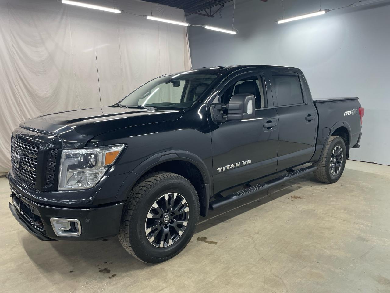 2019 Nissan Titan Pro-4X Photo22