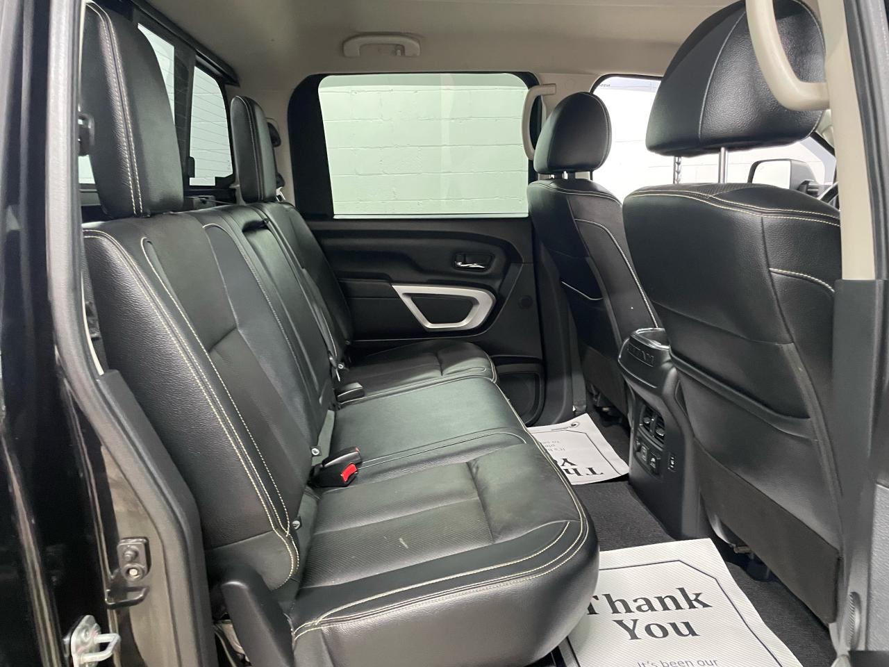 2019 Nissan Titan Pro-4X Photo33