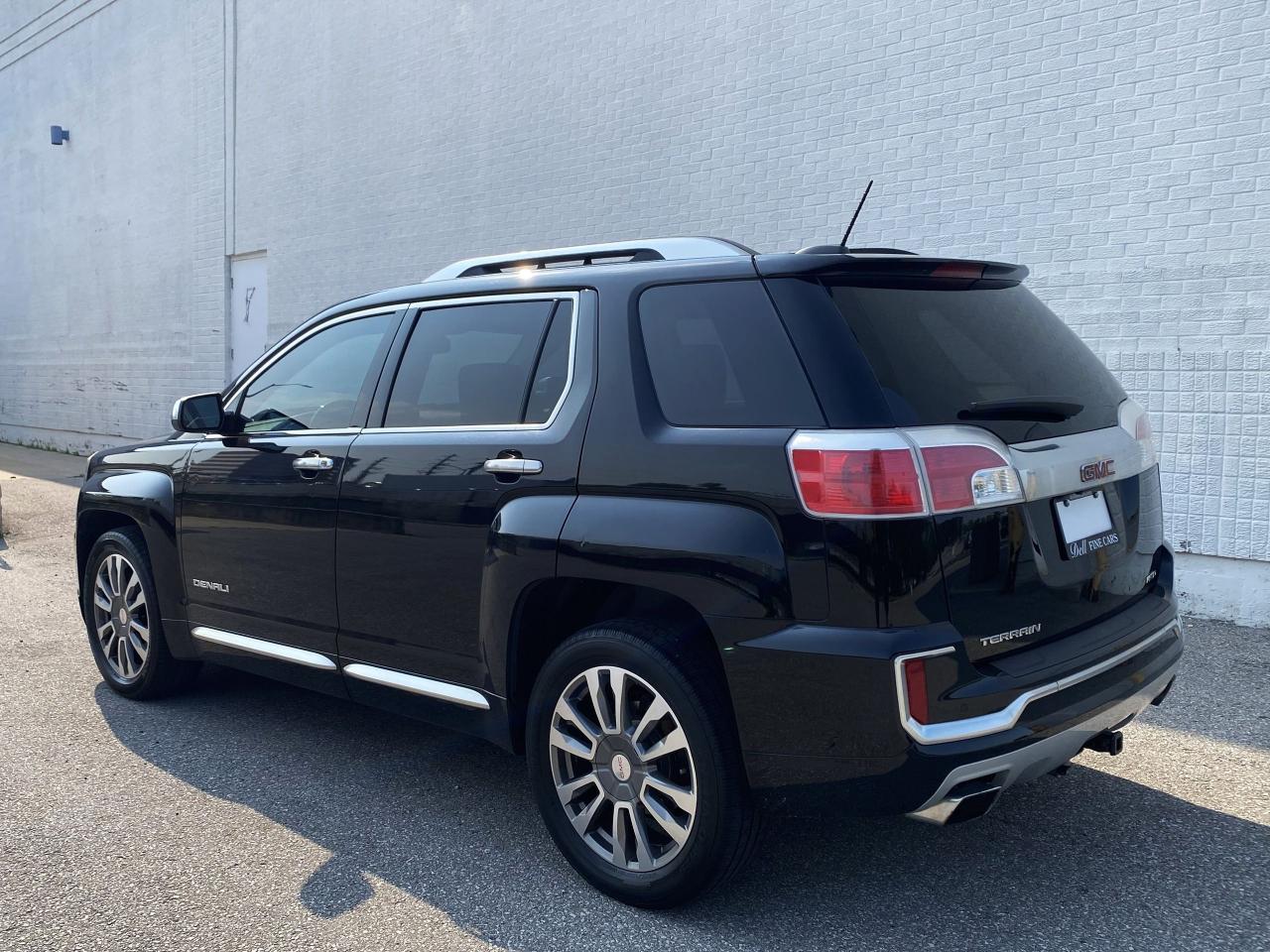 2016 GMC Terrain DENALI-AWD-3.6L-V6-1 OWNER-ONLY 83,000KM - Photo #4
