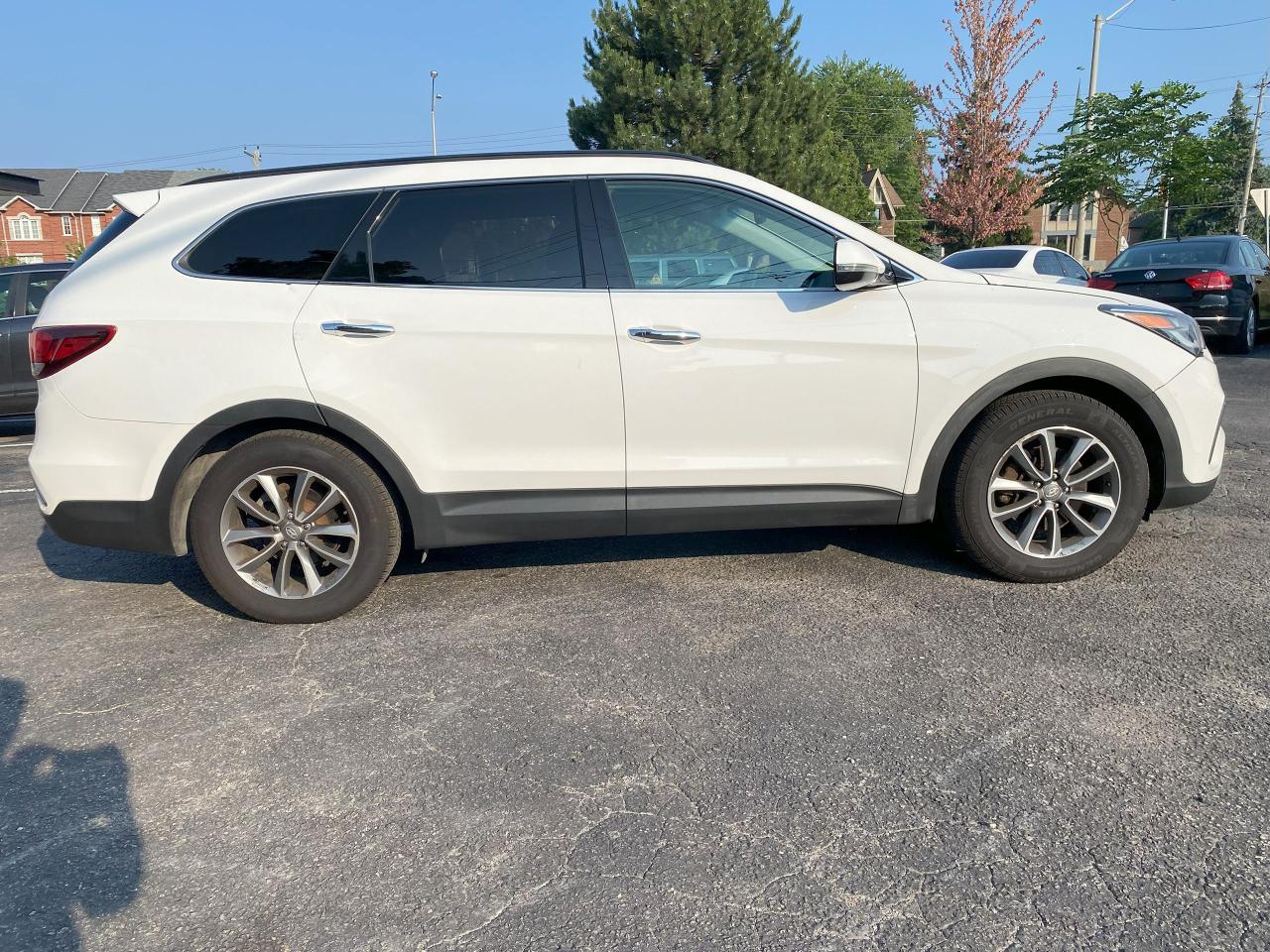 2017 Hyundai Santa Fe XL XL LUXURY/AWD/7 Passenger/Leather/PanoRoof/Navi - Photo #5