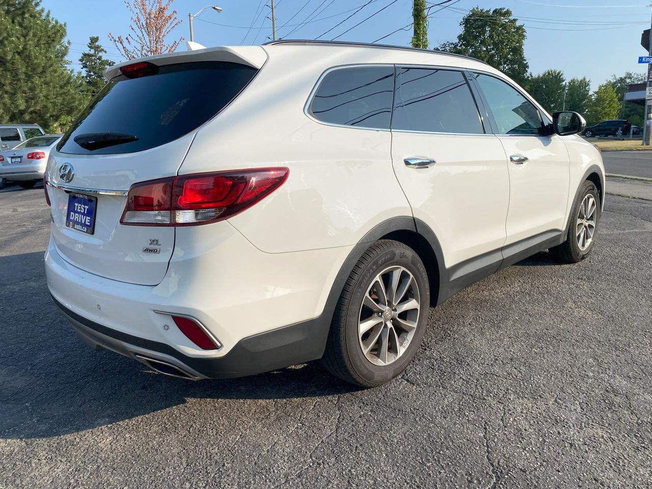 2017 Hyundai Santa Fe XL XL LUXURY/AWD/7 Passenger/Leather/PanoRoof/Navi - Photo #6
