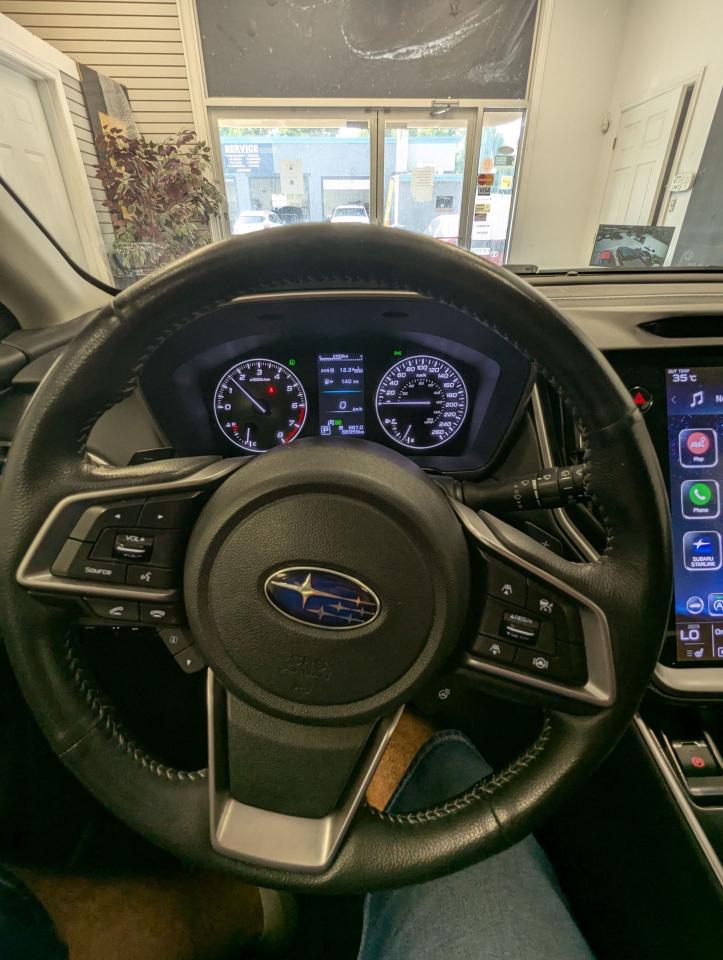 2022 Subaru Outback LIMITED - Photo #14