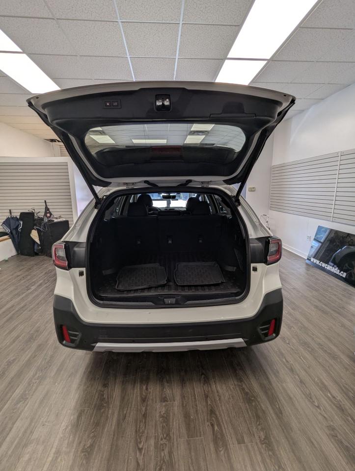 2022 Subaru Outback LIMITED - Photo #11