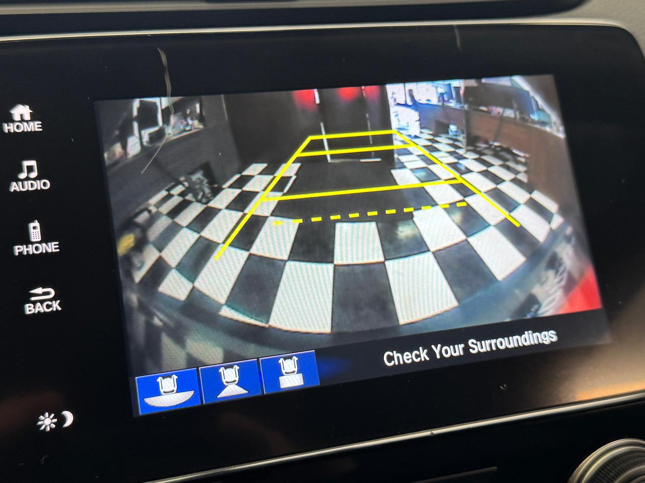 2017 Honda CR-V LX AWD+Adaptive Cruise+Lane Keep+CLEAN CARFAX - Photo #16