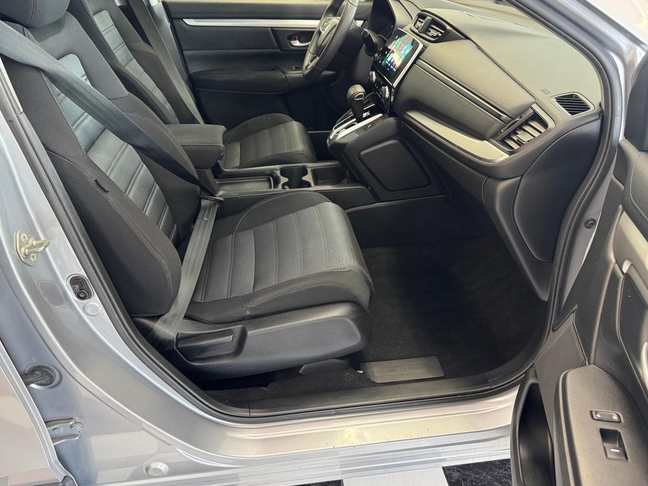 2017 Honda CR-V LX AWD+Adaptive Cruise+Lane Keep+CLEAN CARFAX Photo24