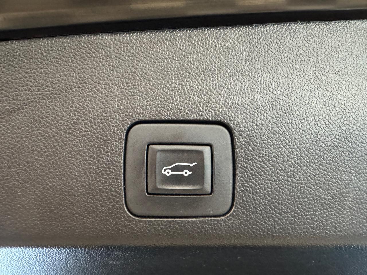 2021 Buick Encore GX AWD Select+PWR Gate+Blind Spot+CLEAN CARFAX Photo7