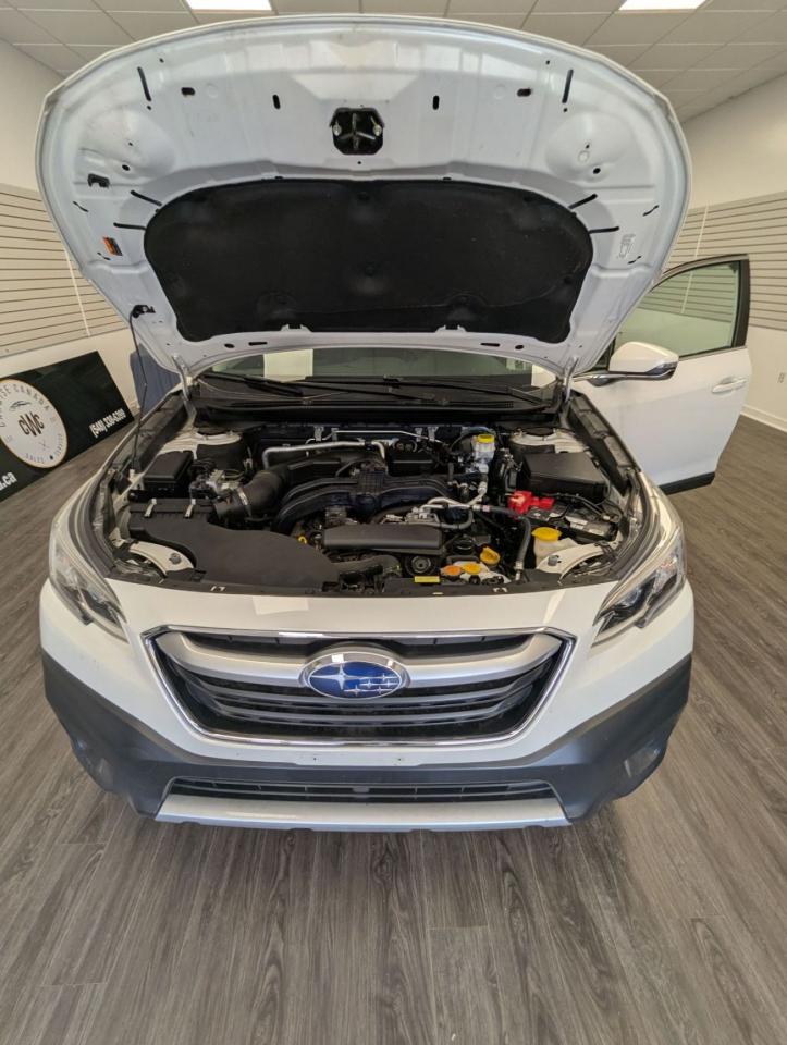 2022 Subaru Outback LIMITED l Low KM l Clean Carfax l No Accidents