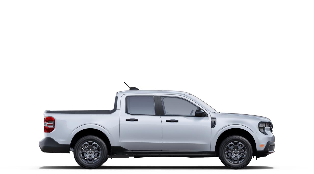 2025 Ford Maverick XLT AWD SuperCrew Photo4