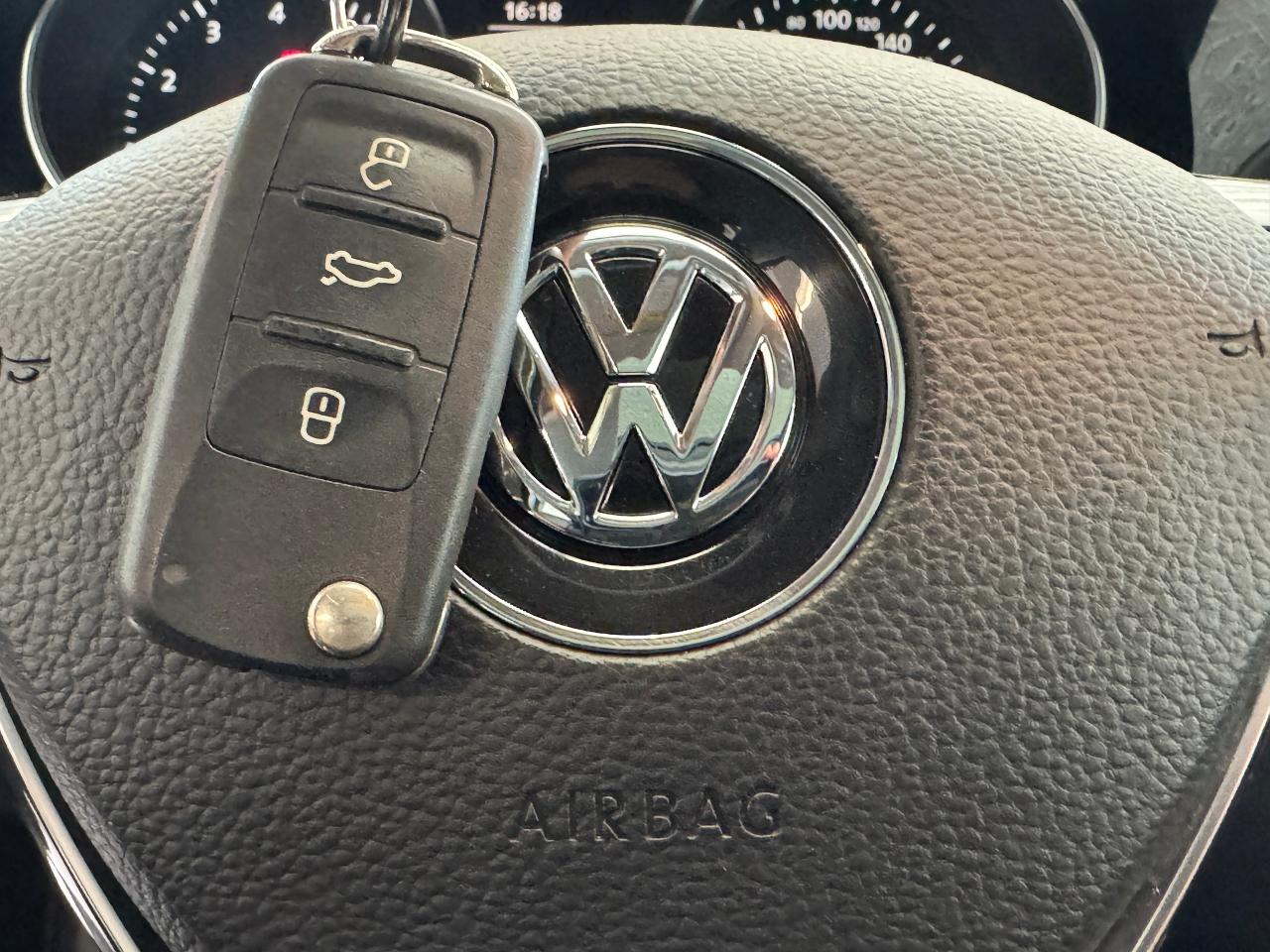 2017 Volkswagen Jetta 1.4 TSI Wolfsburg+New Tires+Brakes+CLEAN CARFAX Photo83