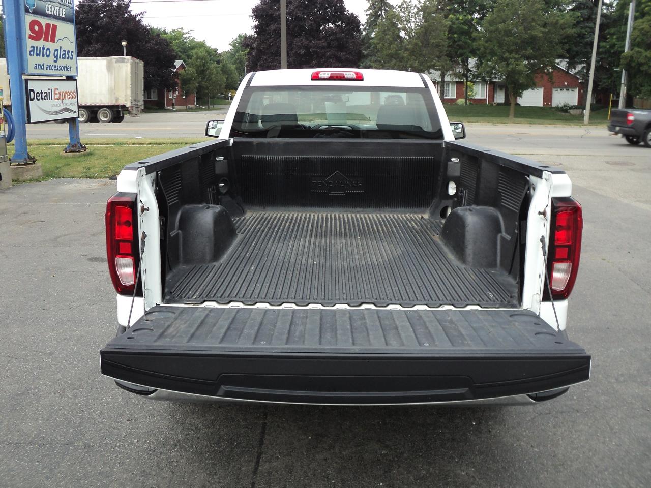 2021 GMC Sierra 1500 Reg Cab 2WD 4.3L6cyl 8ftBox 140"WB BackUpCam - Photo #9