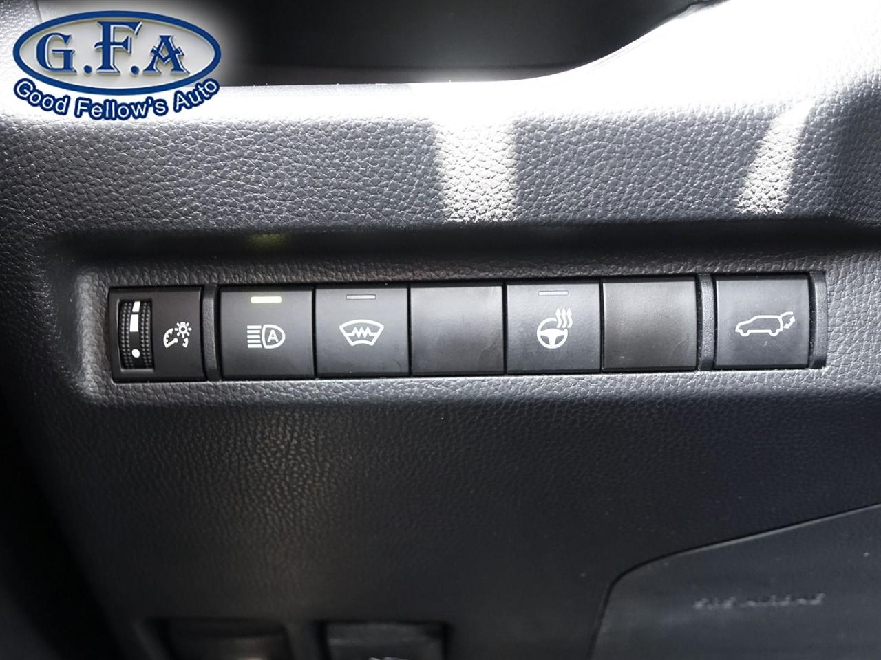 2023 Toyota RAV4 XLE PREMIUM MODEL, AWD, LEATHER SEATS, SUNROOF, RE Photo44