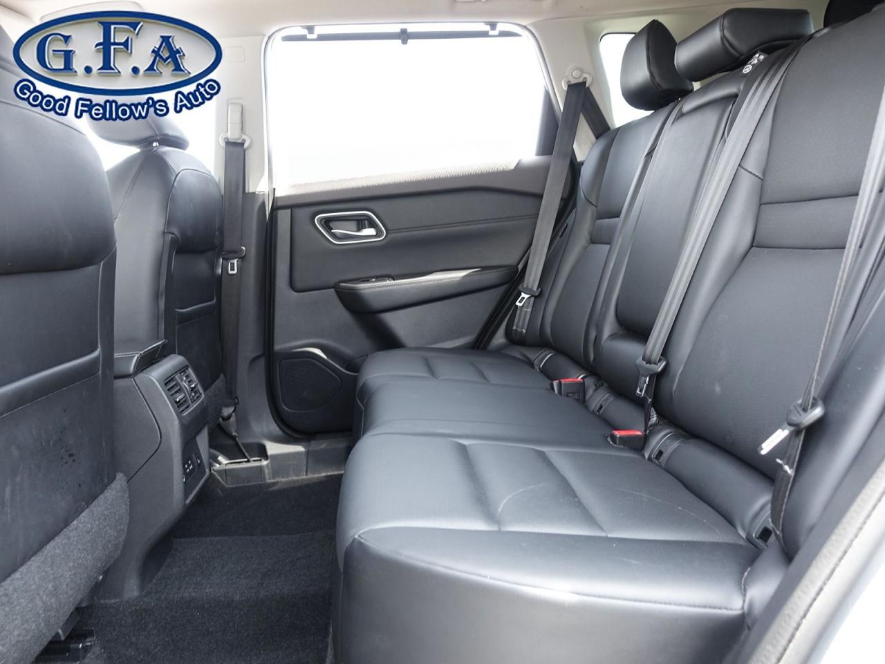 2021 Nissan Rogue SV PREMIUM MODEL, AWD, LEATHER SEATS, PANORAMIC RO Photo10