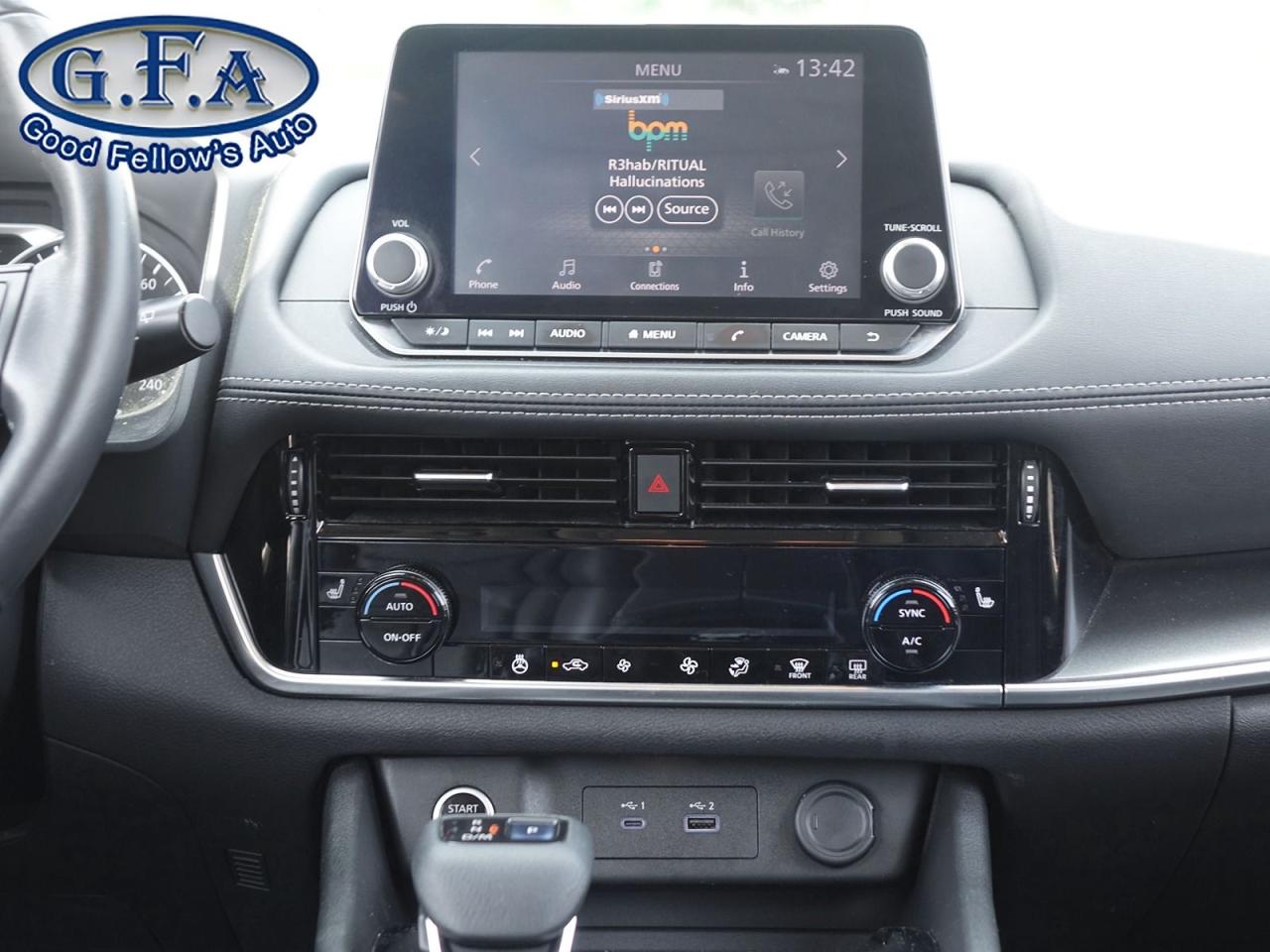 2021 Nissan Rogue SV PREMIUM MODEL, AWD, LEATHER SEATS, PANORAMIC RO Photo37