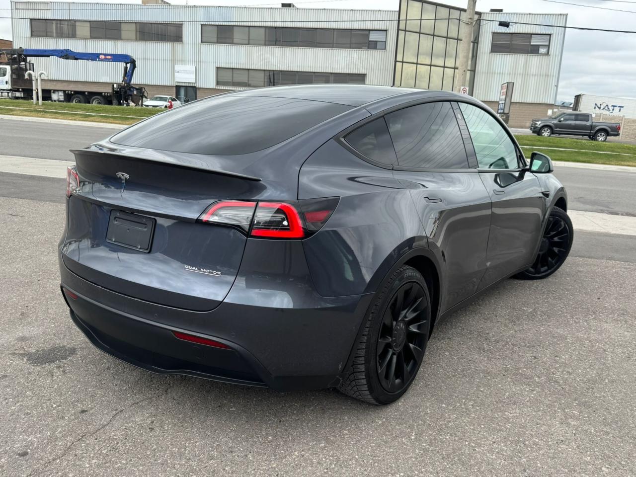 2022 Tesla Model Y PERFORMANCE - Photo #7