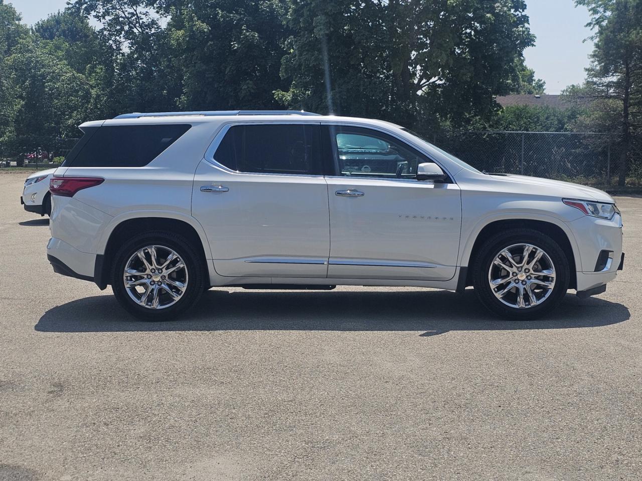 2020 Chevrolet Traverse High Country - Photo #4