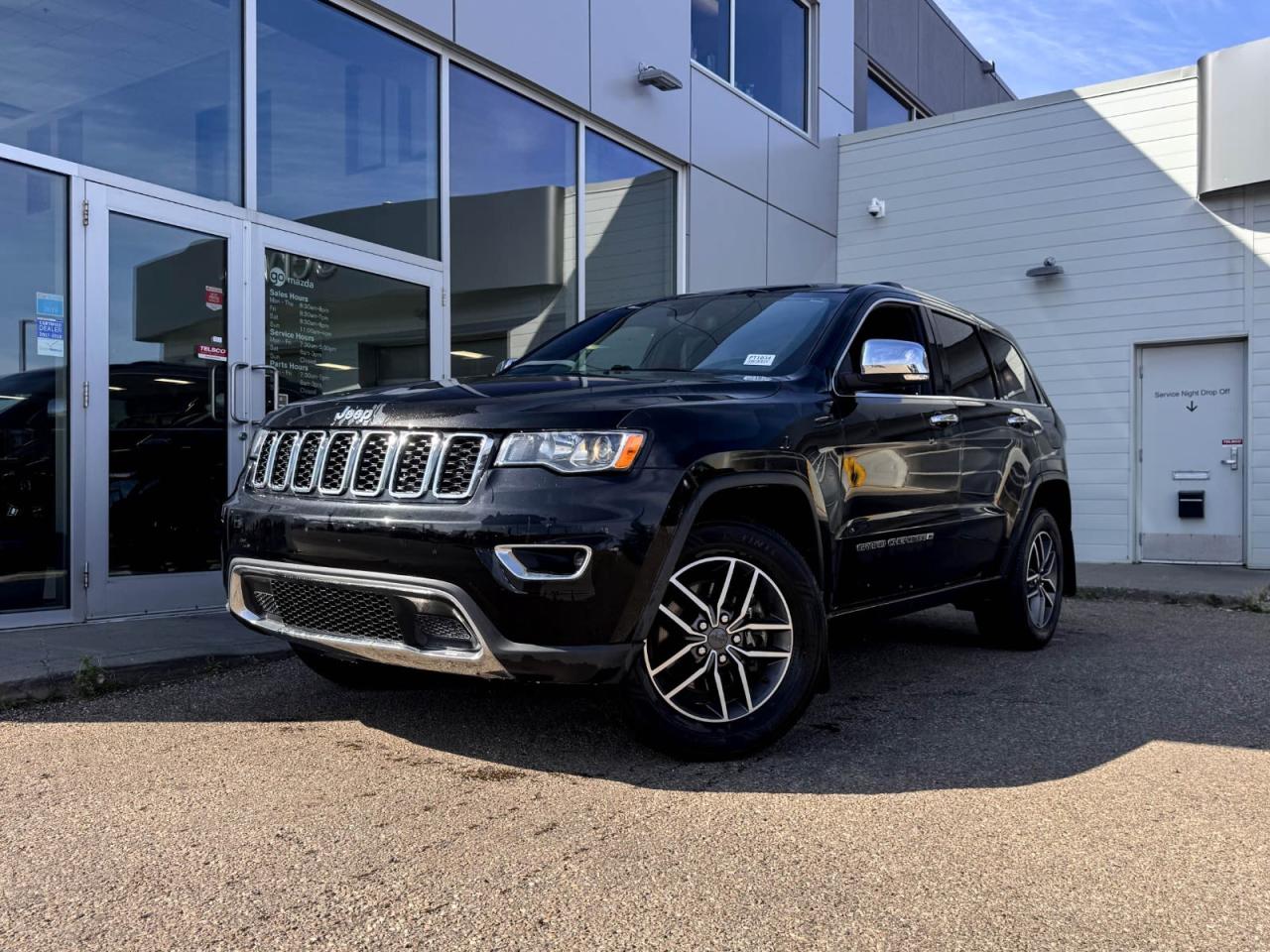 Used 2022 Jeep Grand Cherokee WK for sale in Edmonton, AB
