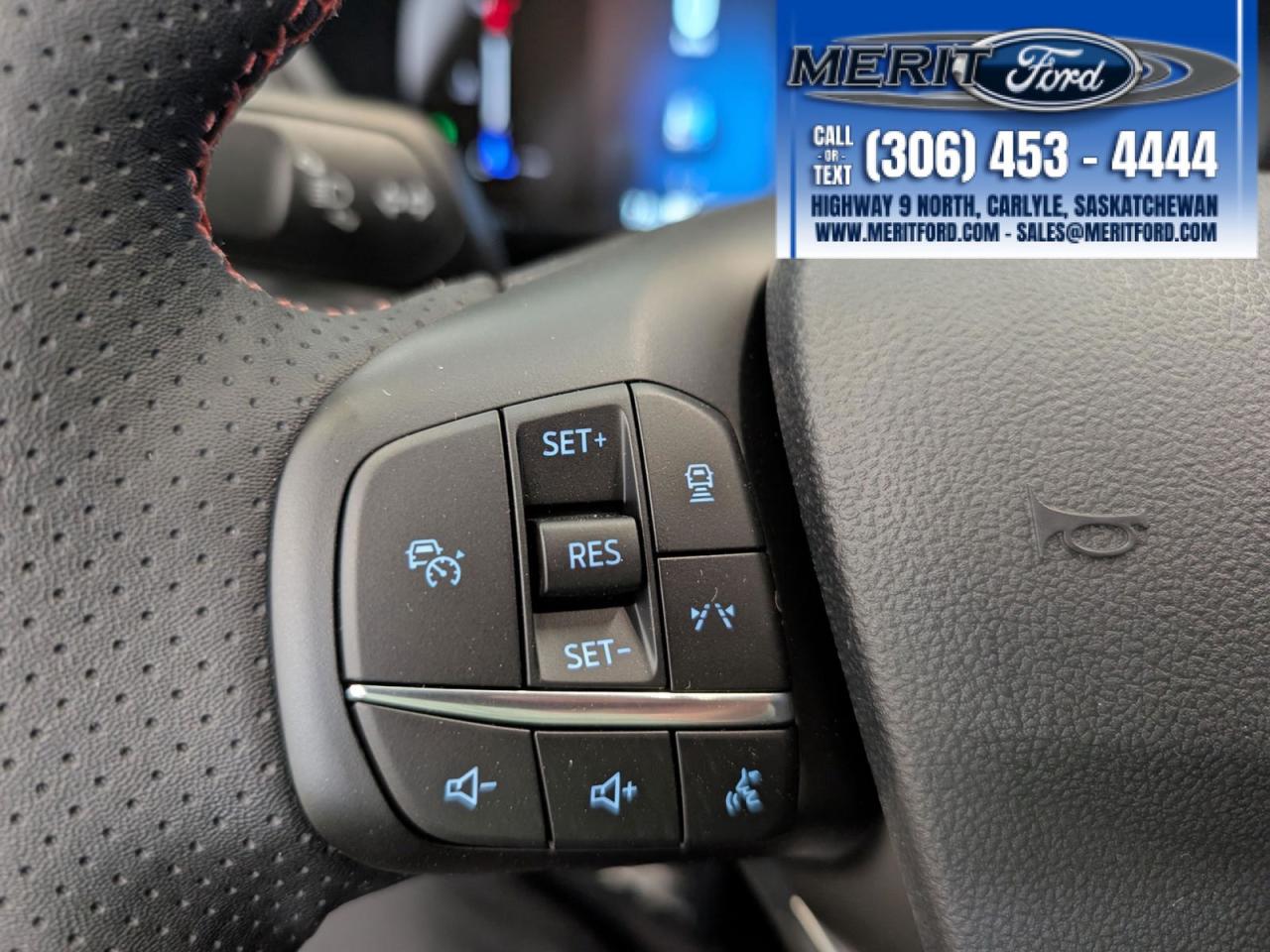 2025 Ford Escape ST-Line - Heated Seats/Steering + Photo5