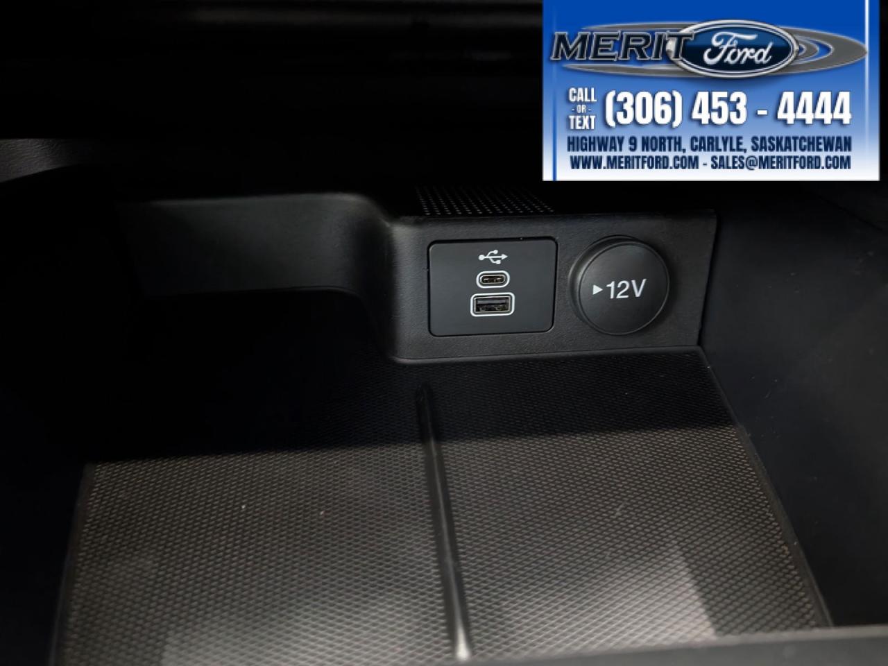 2025 Ford Escape ST-Line - Heated Seats/Steering + Photo5