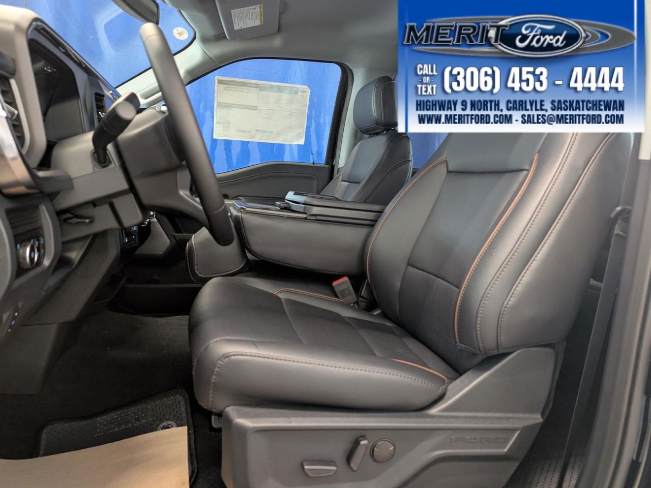 2025 Ford F-350 Super Duty SRW LARIAT - Tremor + Photo5