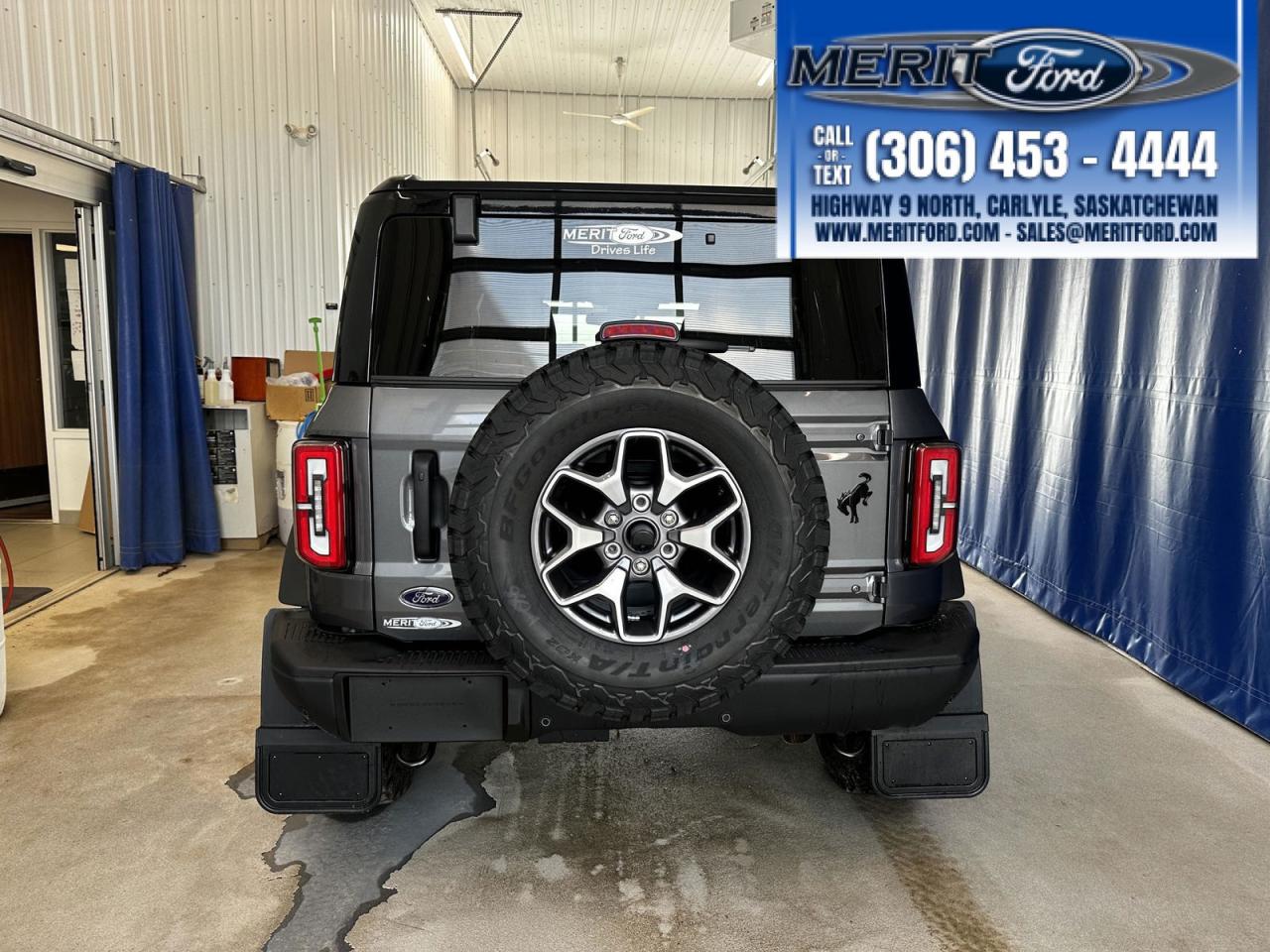 2025 Ford Bronco Badlands - Lux Black Package + Photo5