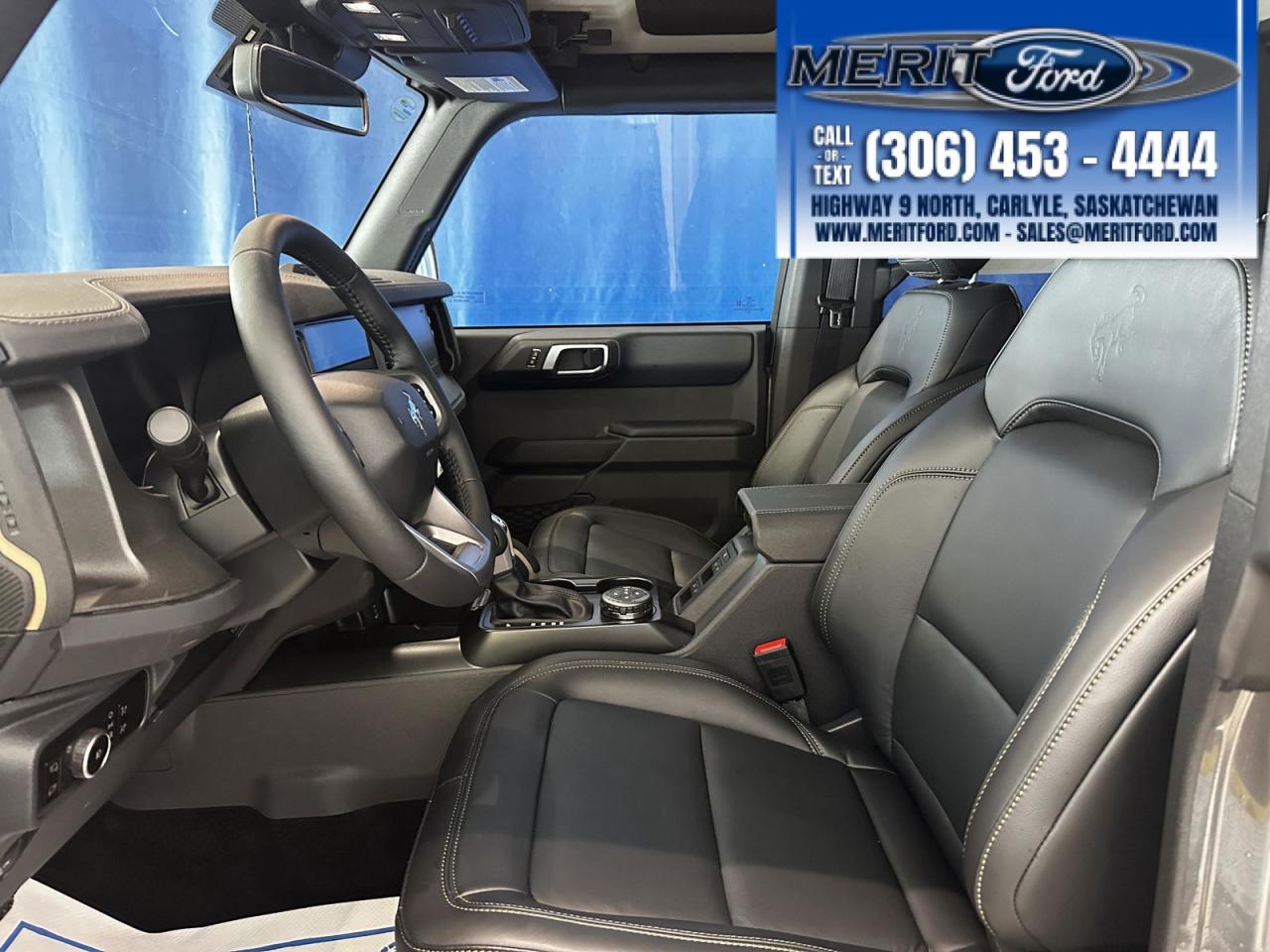 2025 Ford Bronco Badlands - Lux Black Package + Photo5