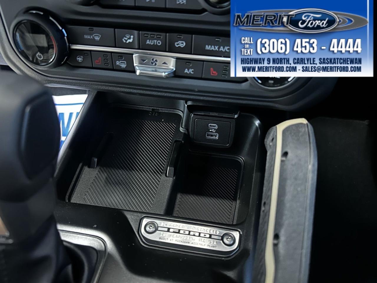 2025 Ford Bronco Badlands - Lux Black Package + Photo5