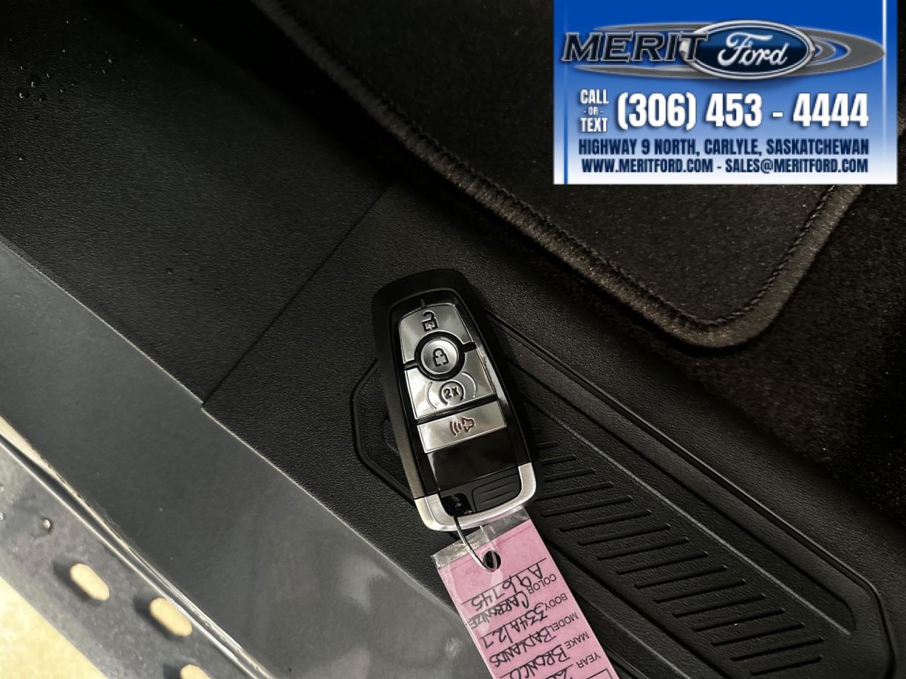 2025 Ford Bronco Badlands - Lux Black Package + Photo5