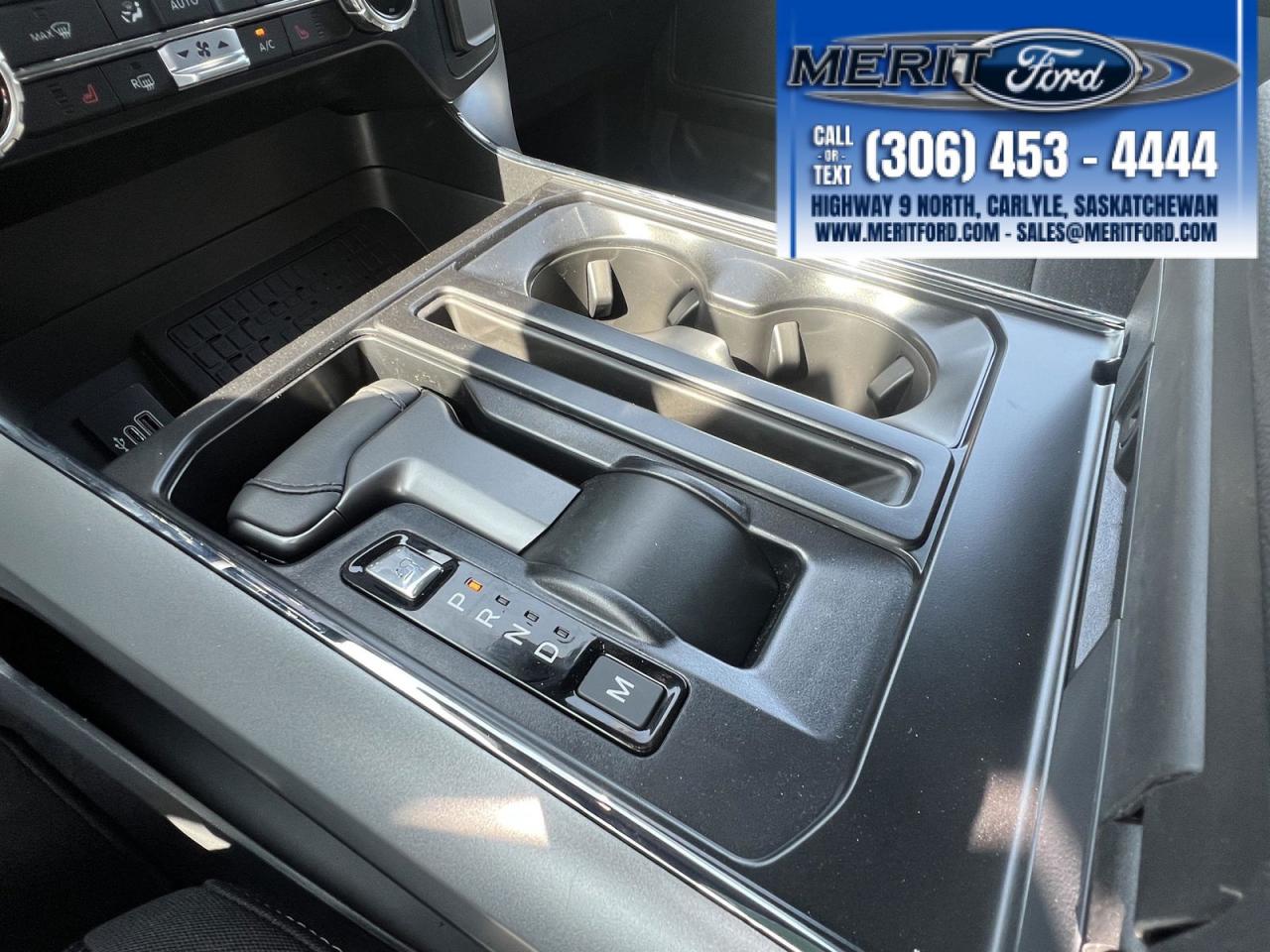 2025 Ford F-150 XLT - Sport, Black Appearance Pack Photo5