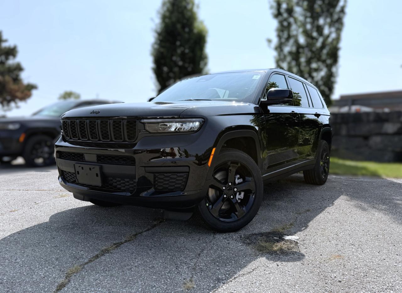 New 2025 Jeep Grand Cherokee L Altitude 4x4 for sale in Waterloo, ON