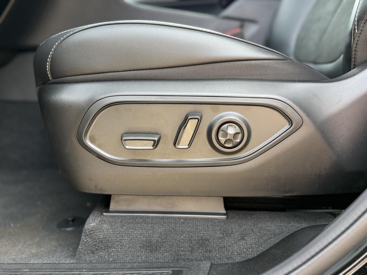 2025 Jeep Grand Cherokee L Altitude 4x4 Photo