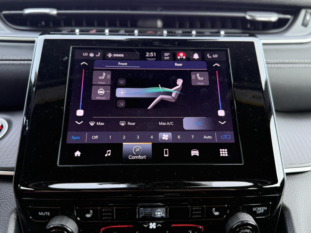 2025 Jeep Grand Cherokee L Altitude 4x4 Photo