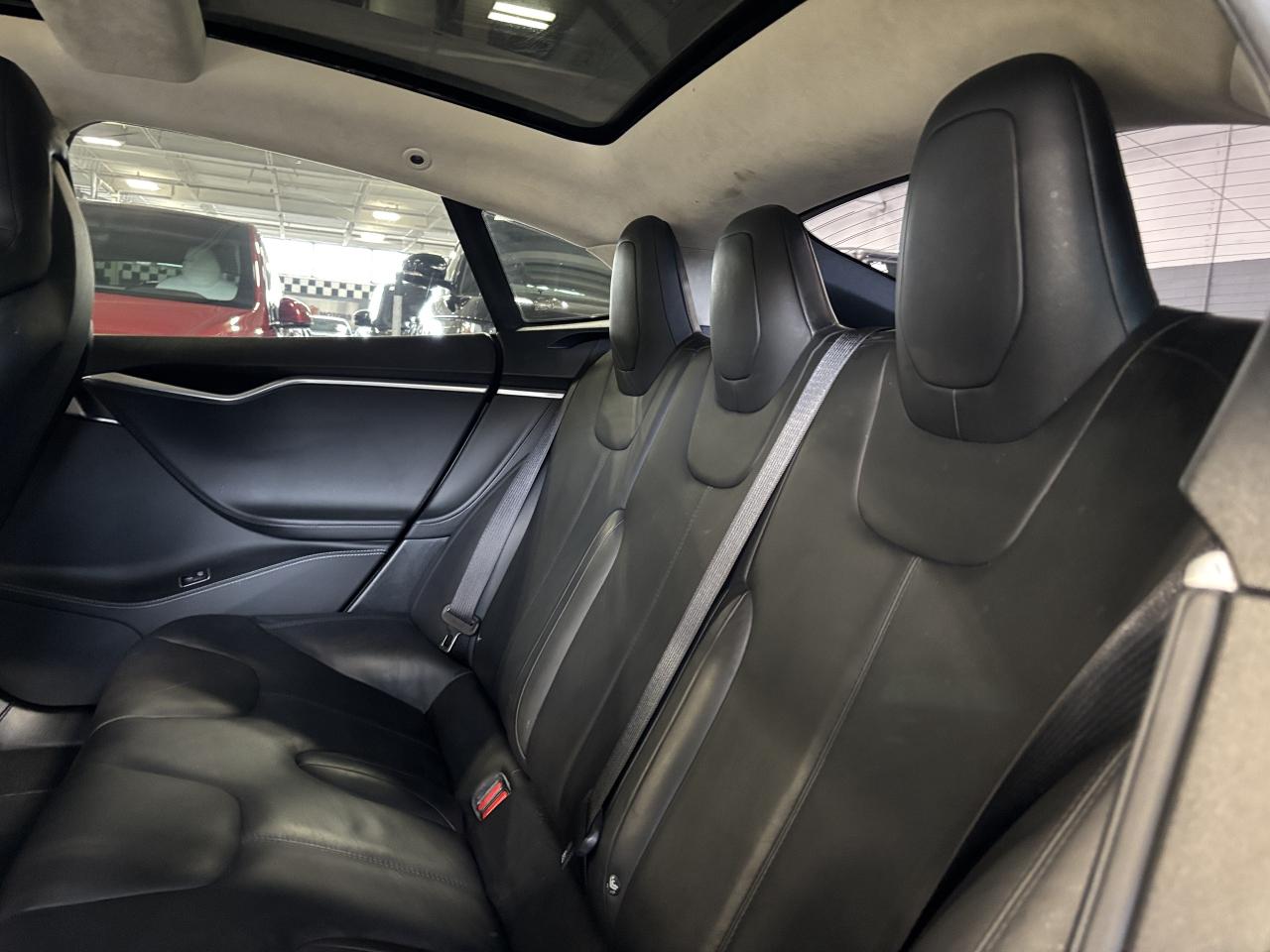 2015 Tesla Model S 70D|AWD|HIGHWAYAUTOPILOT|NAV|PANOROOF|VEGANLEATHER - Photo #6