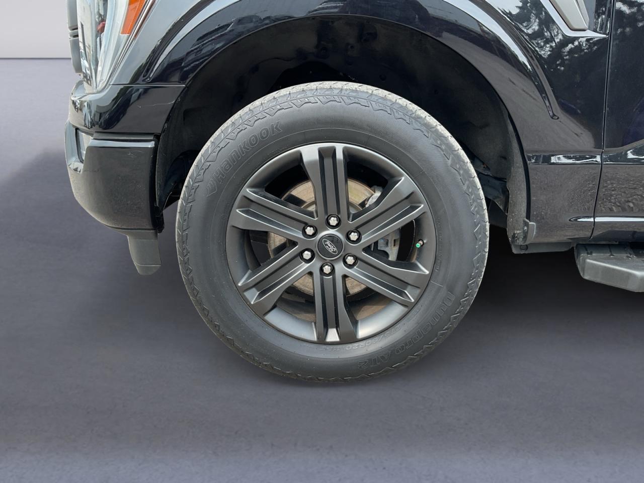 2021 Ford F-150 3.5L Lariat! Sunroof! Leather! FX4 Sport Pkg! Photo