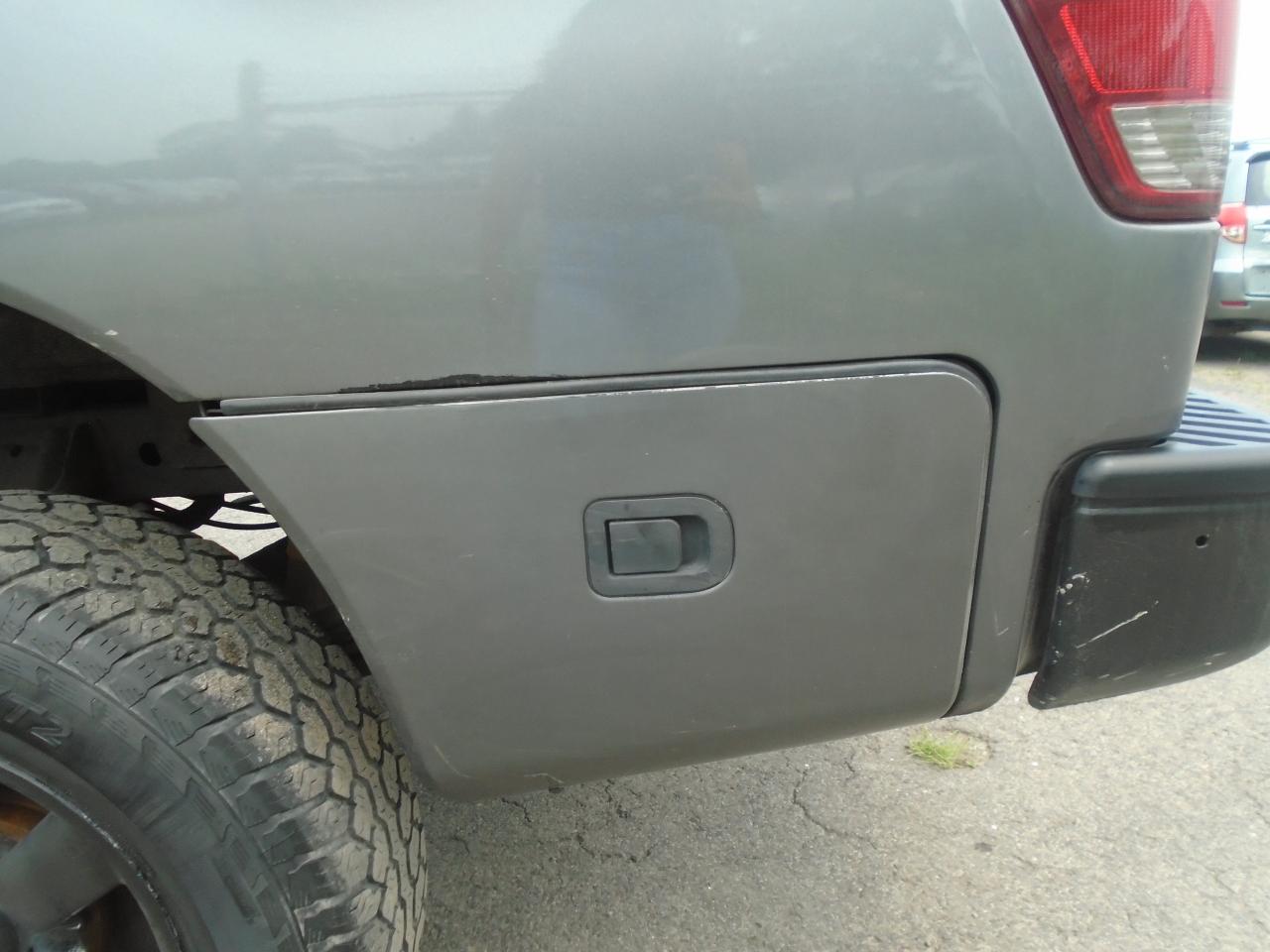 2013 Nissan Titan 4WD King Cab SWB SV - Photo #28