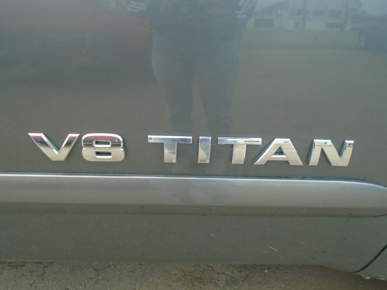 2013 Nissan Titan 4WD King Cab SWB SV - Photo #34