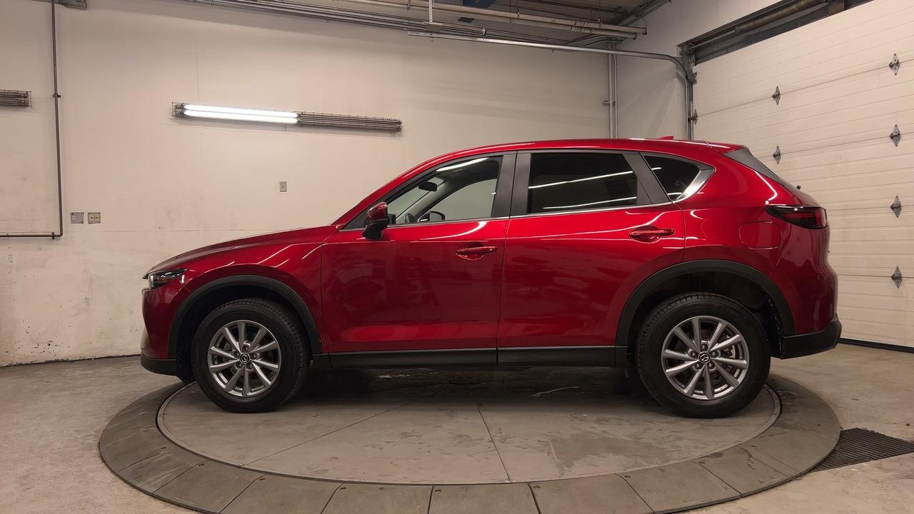 2023 Mazda CX-5 AWD | HTD SEATS | CARPLAY| ALLOYS | NAV Photo4