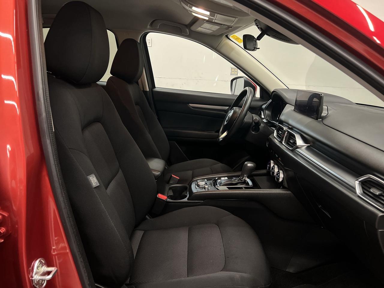 2023 Mazda CX-5 AWD | HTD SEATS | CARPLAY| ALLOYS | NAV Photo