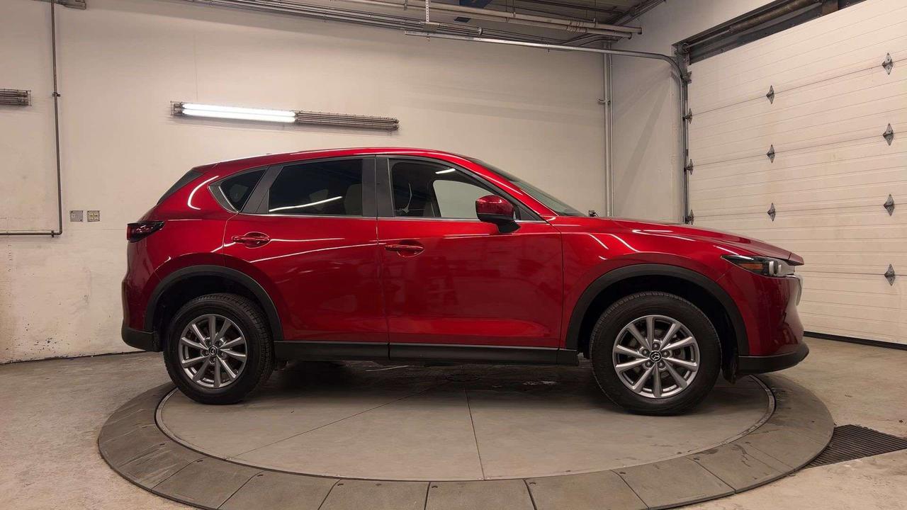 2023 Mazda CX-5 AWD | HTD SEATS | CARPLAY| ALLOYS | NAV Photo