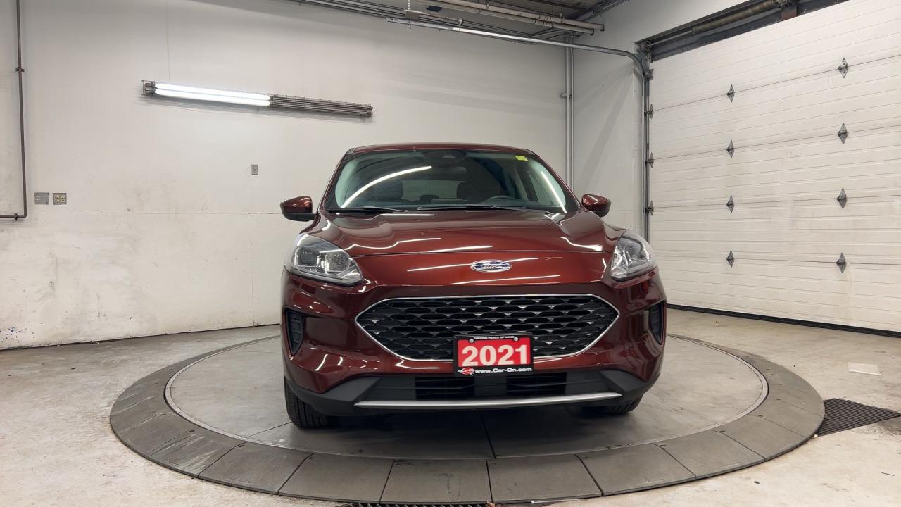 2021 Ford Escape SE AWD| HTD SEATS| CARPLAY| REAR CAM| ALLOYS Photo
