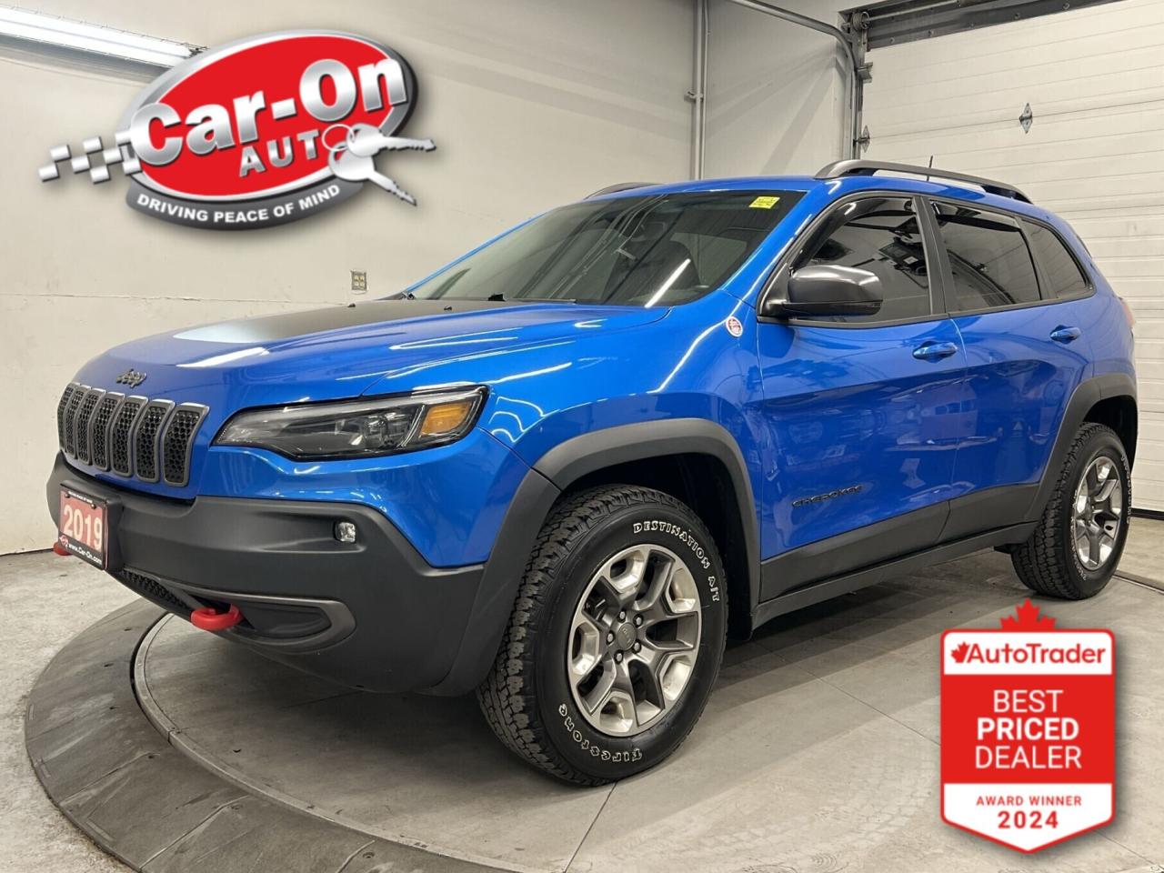 TRAILHAWK 4X4 W/ COMFORT & CONVENIENCE GROUP!! 3.2L V6 W/ Heated leather seats, heated steering, 8.4-inch touchscreen w/ navigation, remote start, blind spot monitor, rear cross-traffic alert, backup camera w/ rear park sensors, Android Auto/ Apple CarPlay, 17-inch alloys, dual-zone climate control, automatic headlights, keyless entry w/ push start, power liftgate, full power group incl. power seat, leather-wrapped steering wheel, auto-dimming rearview mirror, garage door opener, cruise control, Bluetooth and Sirius XM!!