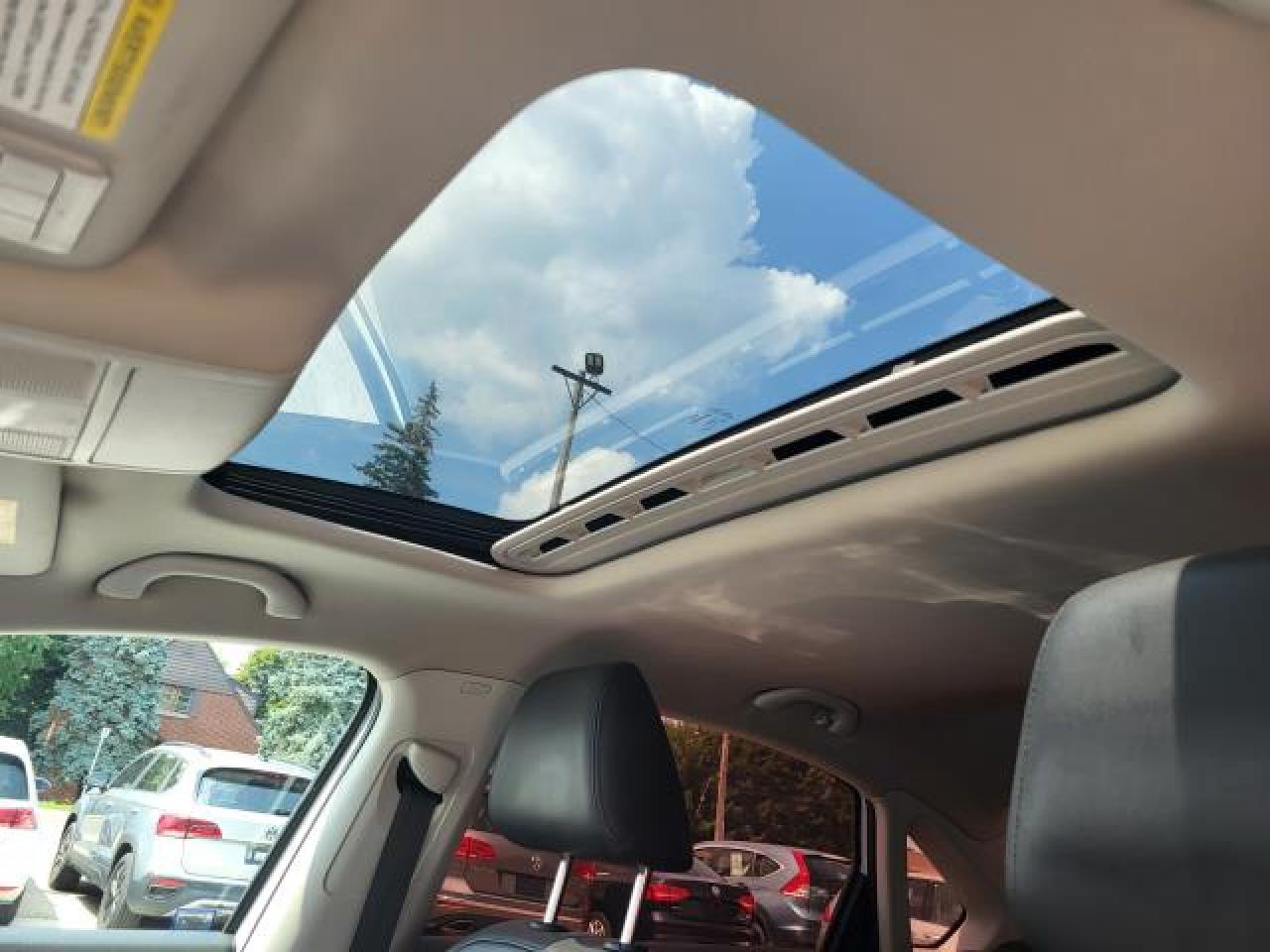 2017 Volkswagen Passat RLINE Photo33