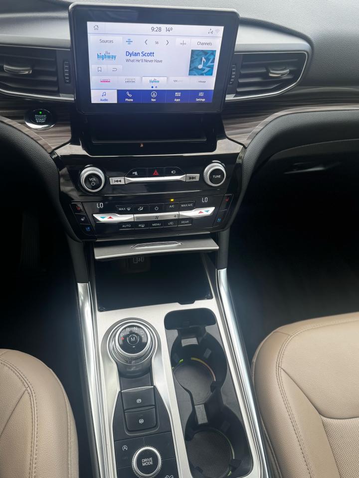 2021 Ford Explorer LIMITED Photo5