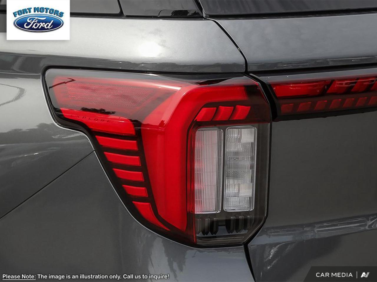 2025 Ford Explorer ACTIVE Photo5