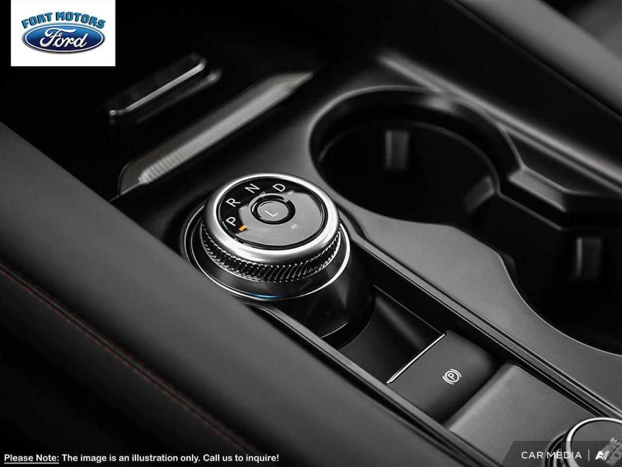 2025 Ford Explorer ACTIVE Photo5