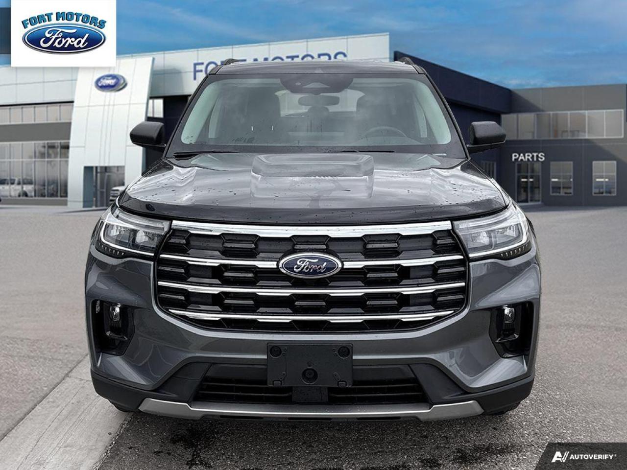 2025 Ford Explorer Active Photo5