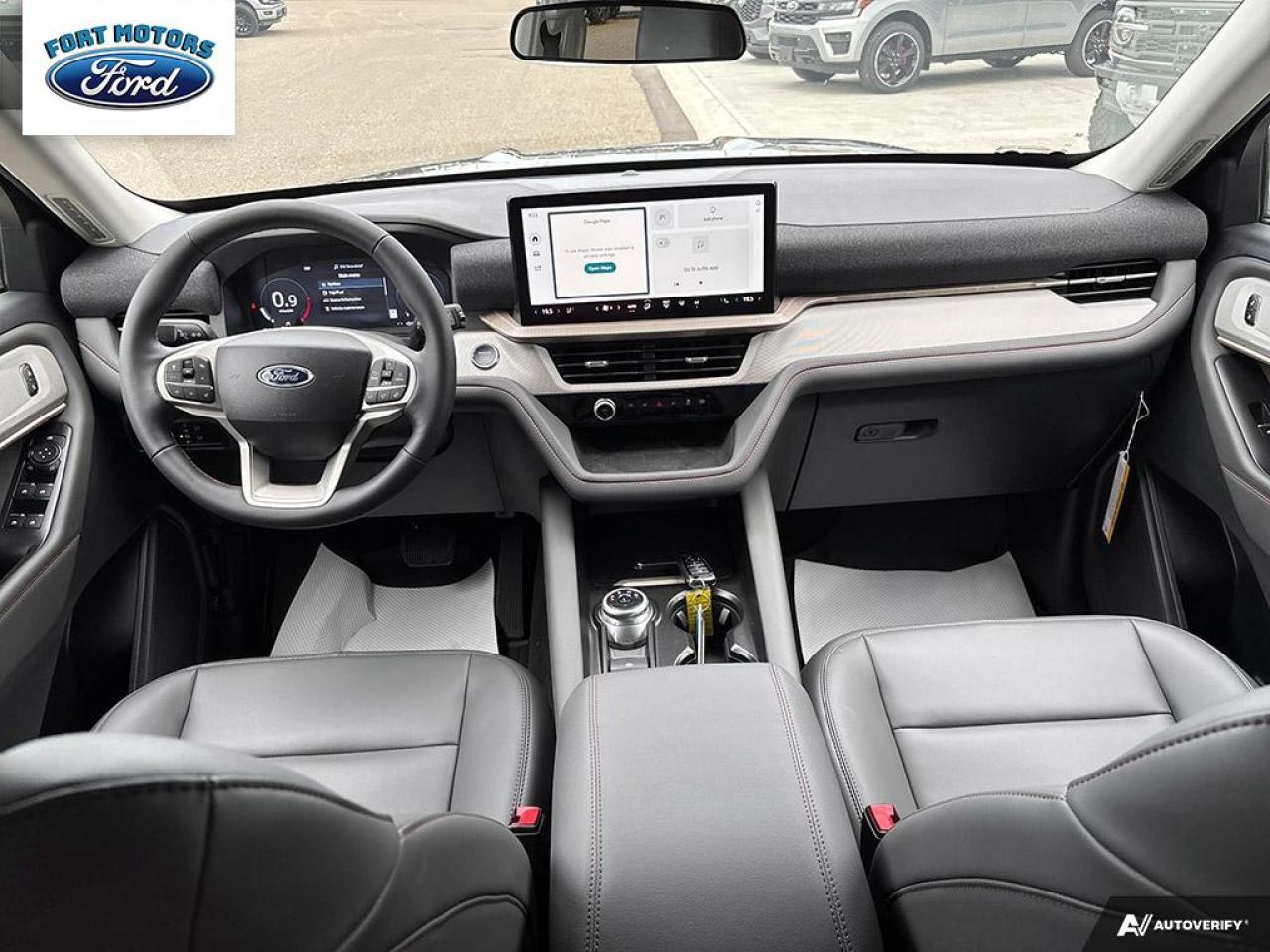 2025 Ford Explorer Active Photo5