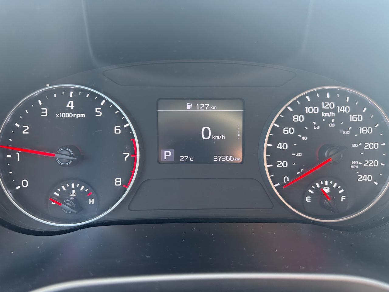 2023 Kia Seltos LX Photo5