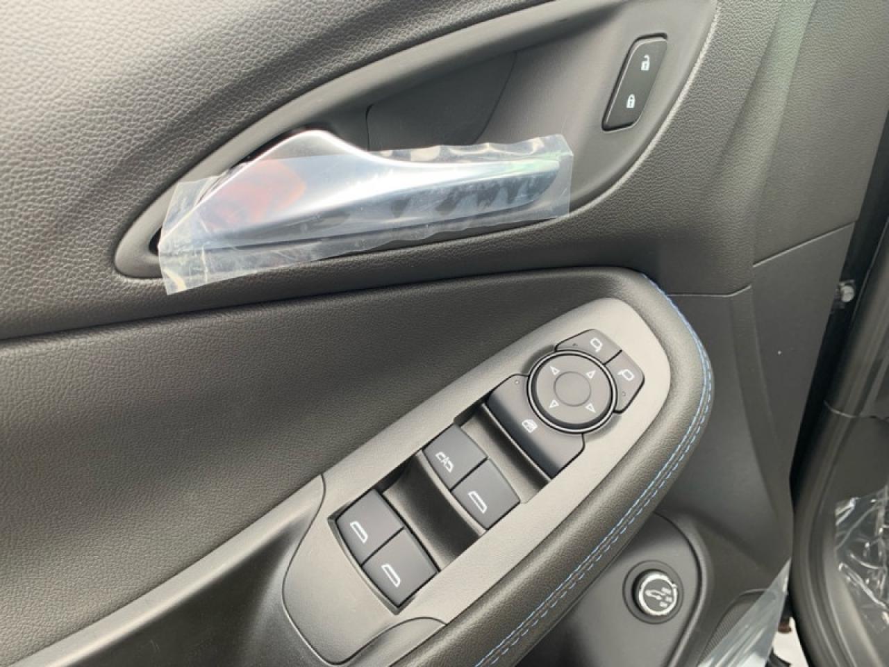 2026 Buick Encore GX Sport Touring Photo