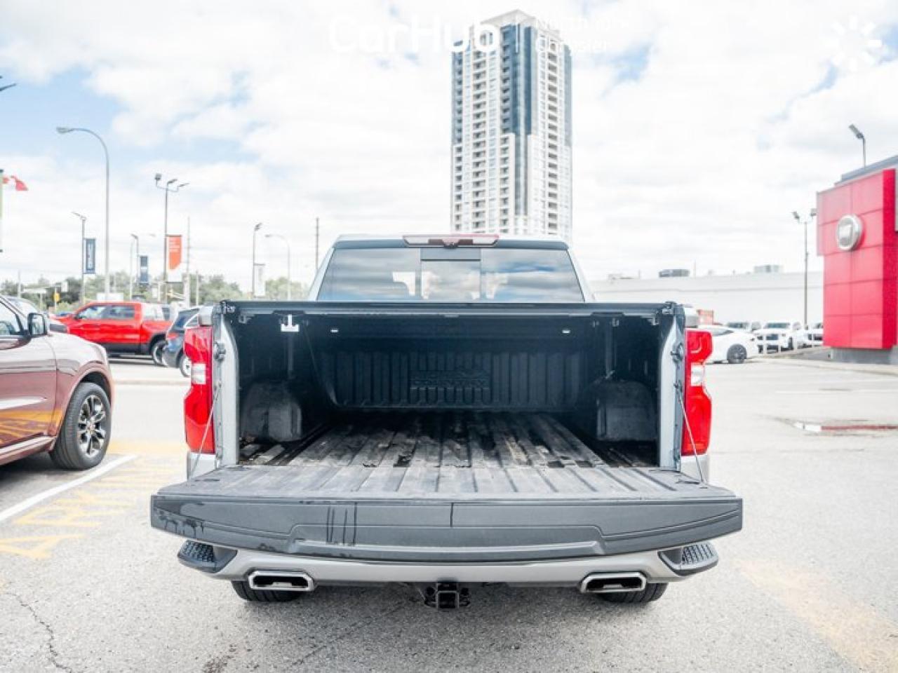 2023 Chevrolet Silverado 1500 High Country 147'' V8 Sunroof Leather Captain Seats Tonneau Cover Photo